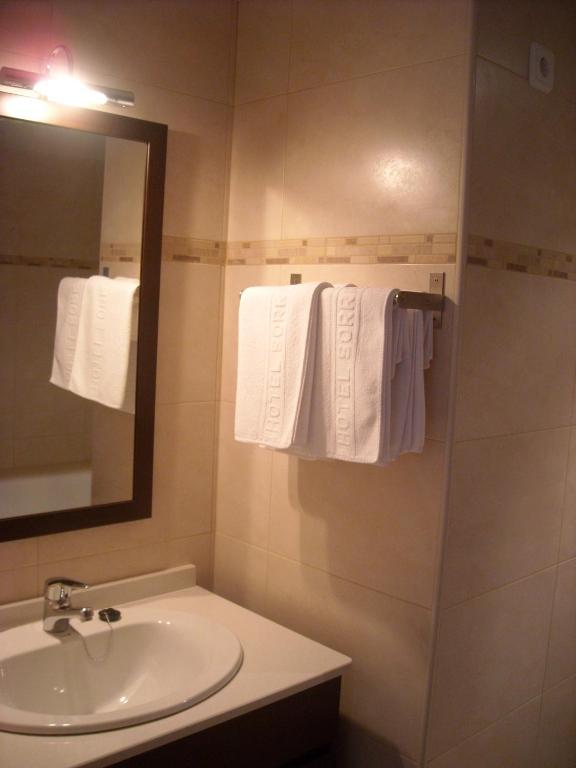 Apartments Sorrabona Pineda De Mar Habitación foto